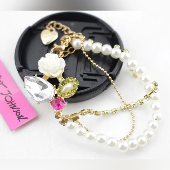 Multi-color Crystal layered flower Pearl bracelet BOGO - Picture 7 of 14